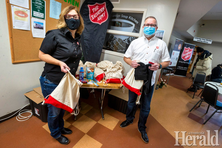 Soup Kitchen Salvation Army Teaming Up To Keep Needy Warm   Salvation Army 