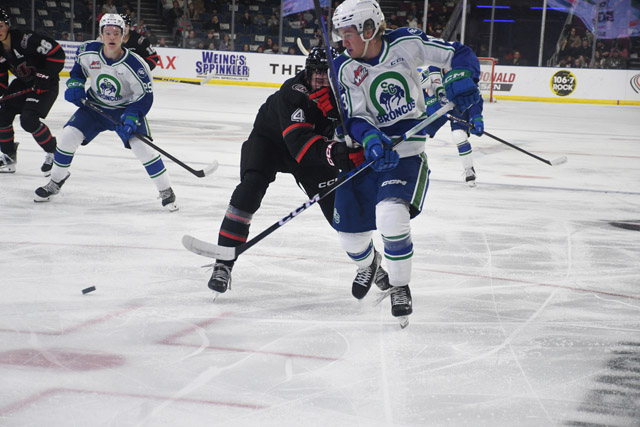 Hurricanes home to Broncos tonight - Lethbridge Hurricanes