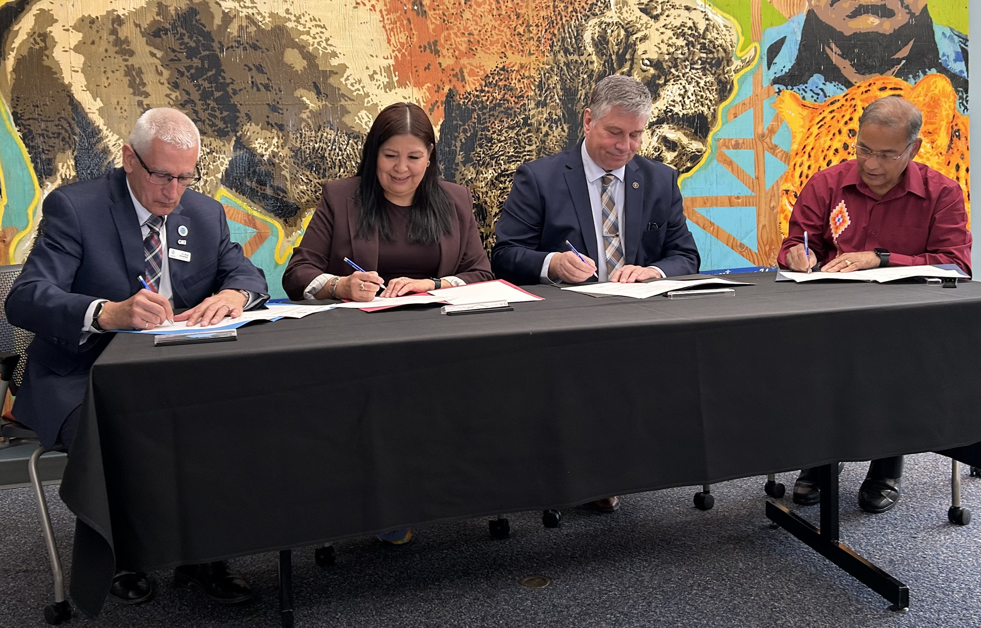 Southern Alberta post-secondary institutions sign partnership agreement