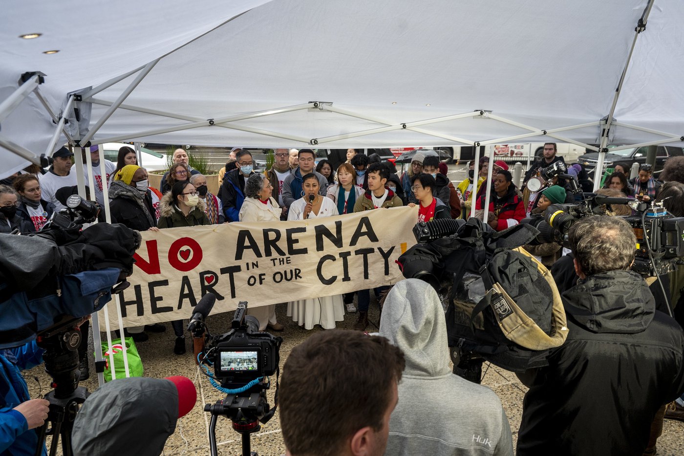 76ers Win City Council Nod To Build $1.3B Downtown Stadium And Leave ...