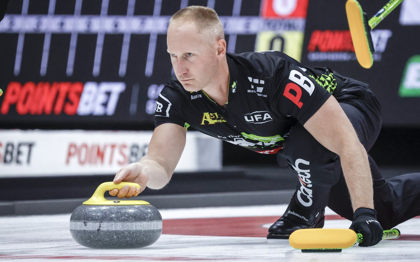 Final shot gives Whye 54 win over Jacobs in Grand Slam of Curling WFG