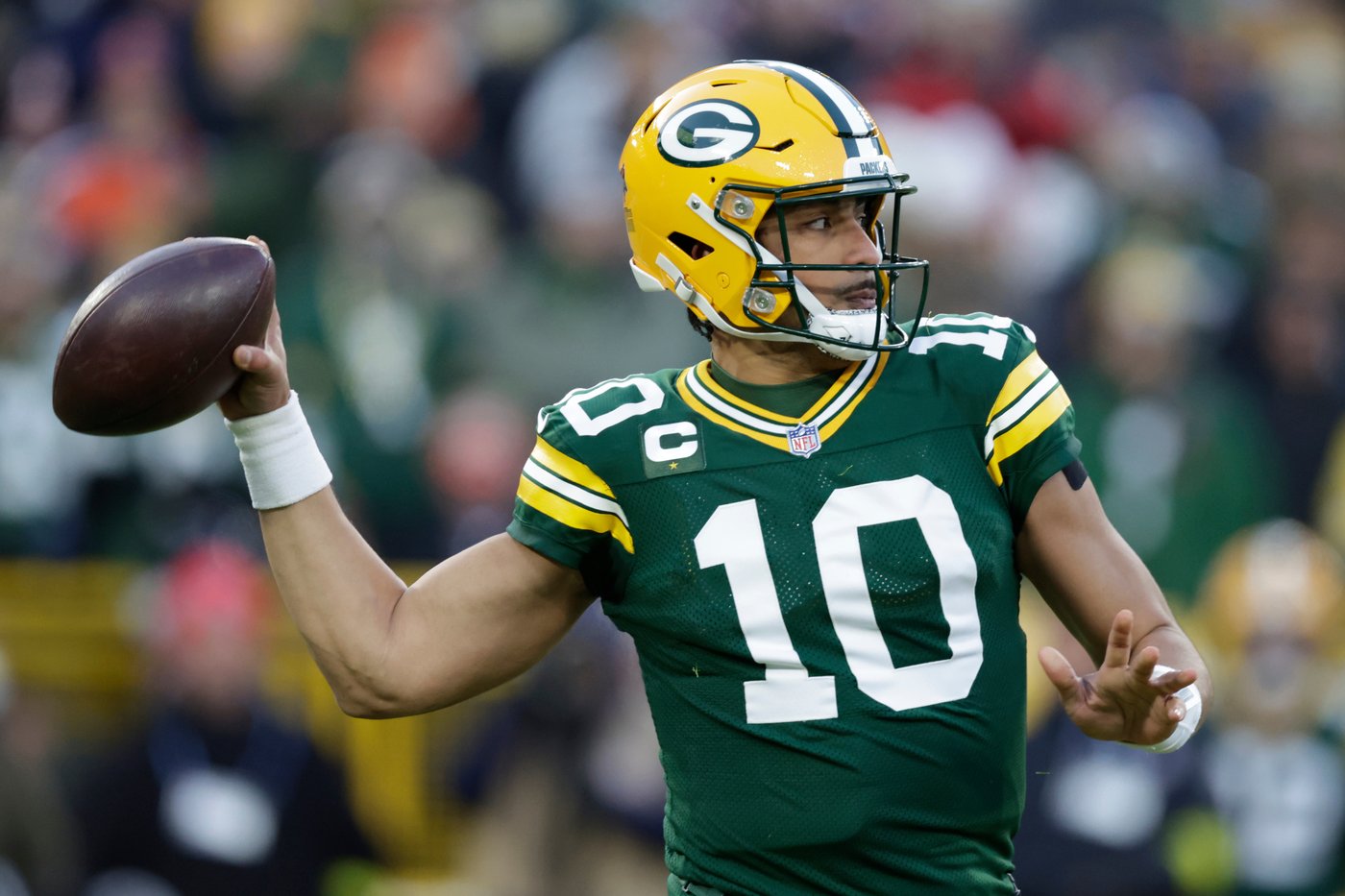NFC North leading Packers will face major challenges in back to back