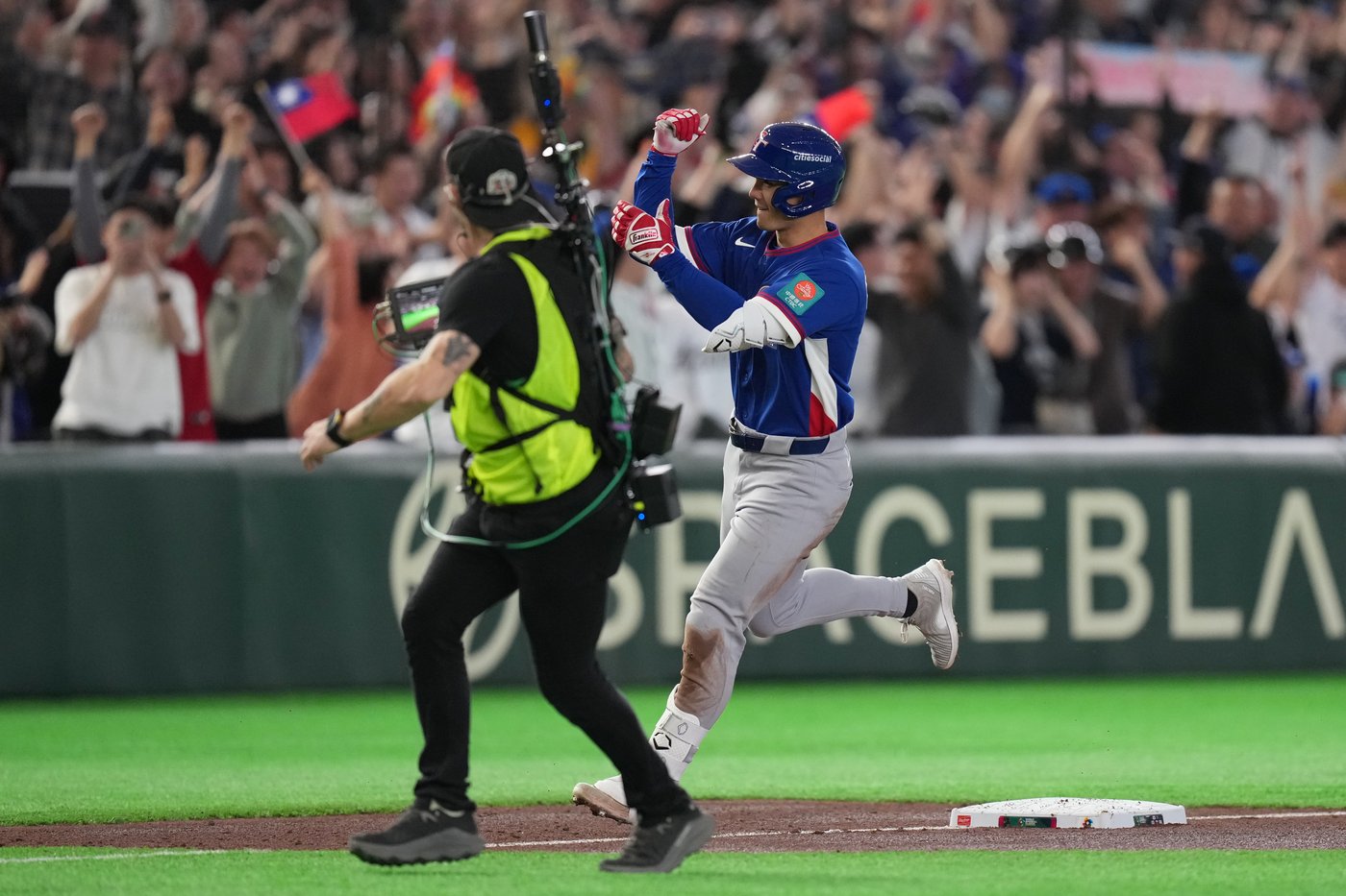 Stuart Fairchild’s grand slam leads Taiwan over Czech Republic at the World Baseball Classic