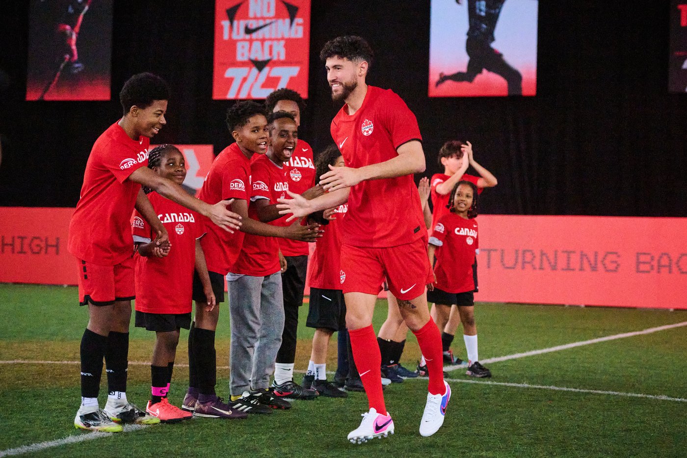 Canada Soccer unveils new World Cup jerseys, gets funding for youth initiatives