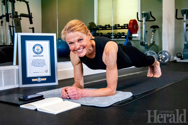 Welling grandma planks herself into the Guinness World Records